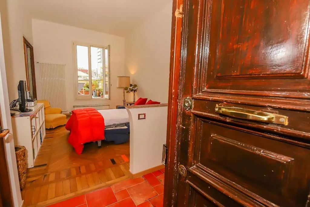 Altido Apt For 3 With Rooftop Balcony And Lovely Cityview Genoa
