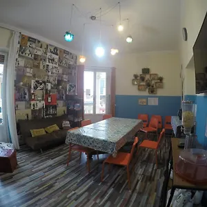 Home Genoa Hostel Хостел