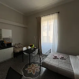 Konukevi Le Stanze Della Lanterna, Cenova