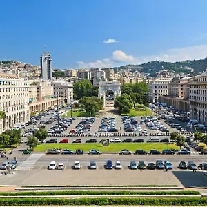 Hotel Fiume, Genova