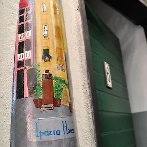  Apartment Ipazia House